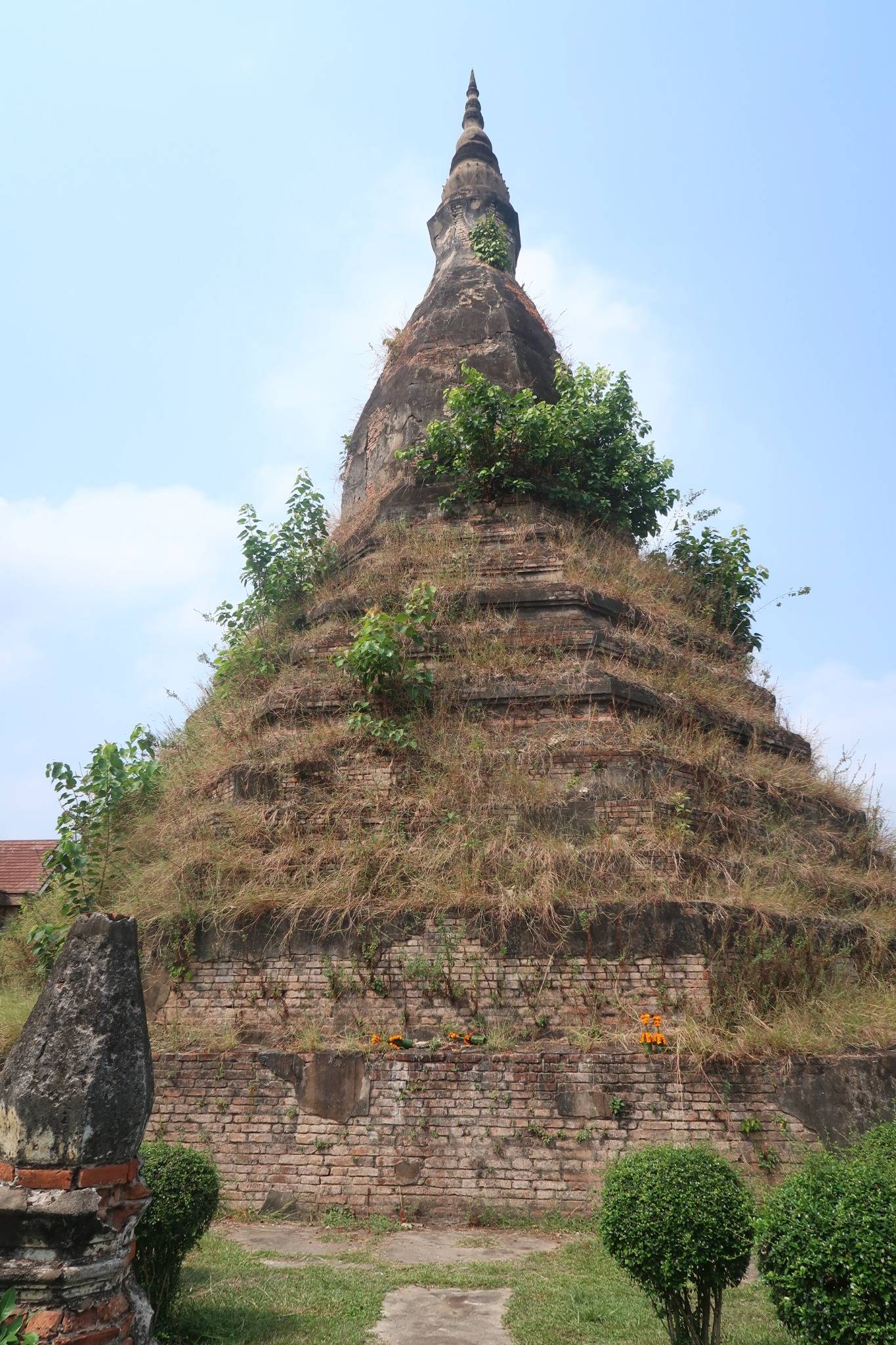 Day 23: Vientiane Center, Morning Market, and That Dam