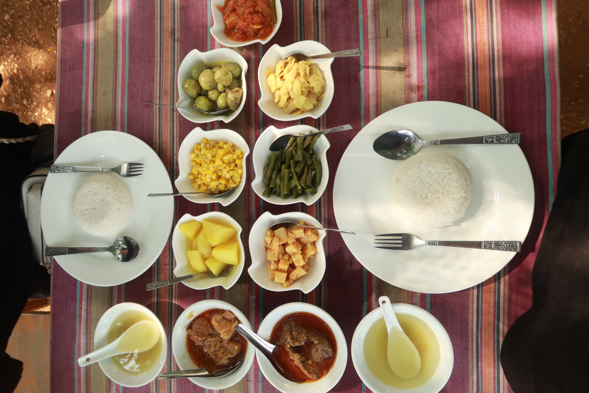 DAY 28: Myanmar Cuisine and Dhammayazaka Pagoda
