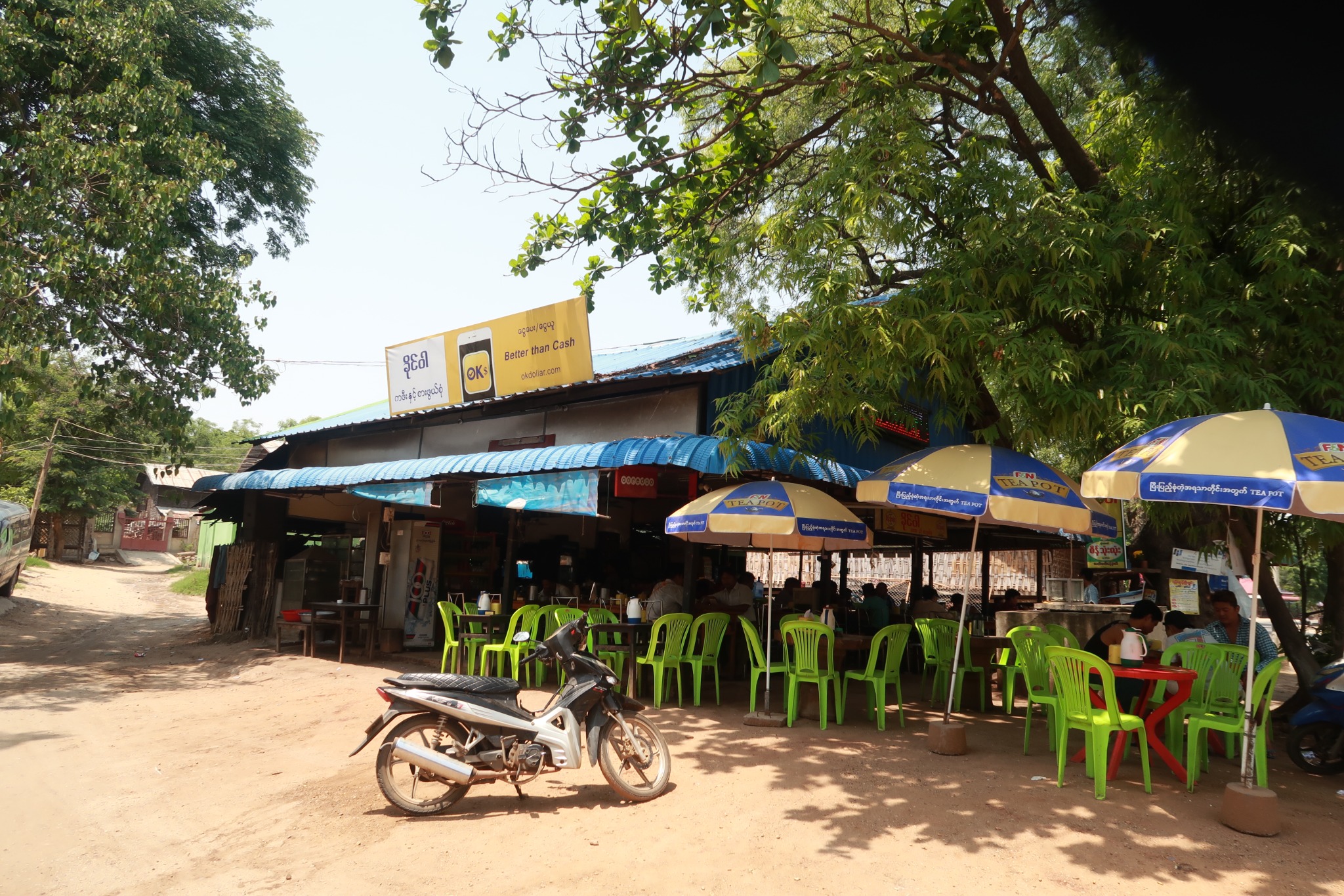 Khaing War Tea Shop in Bagan – Authentic Local Flavors