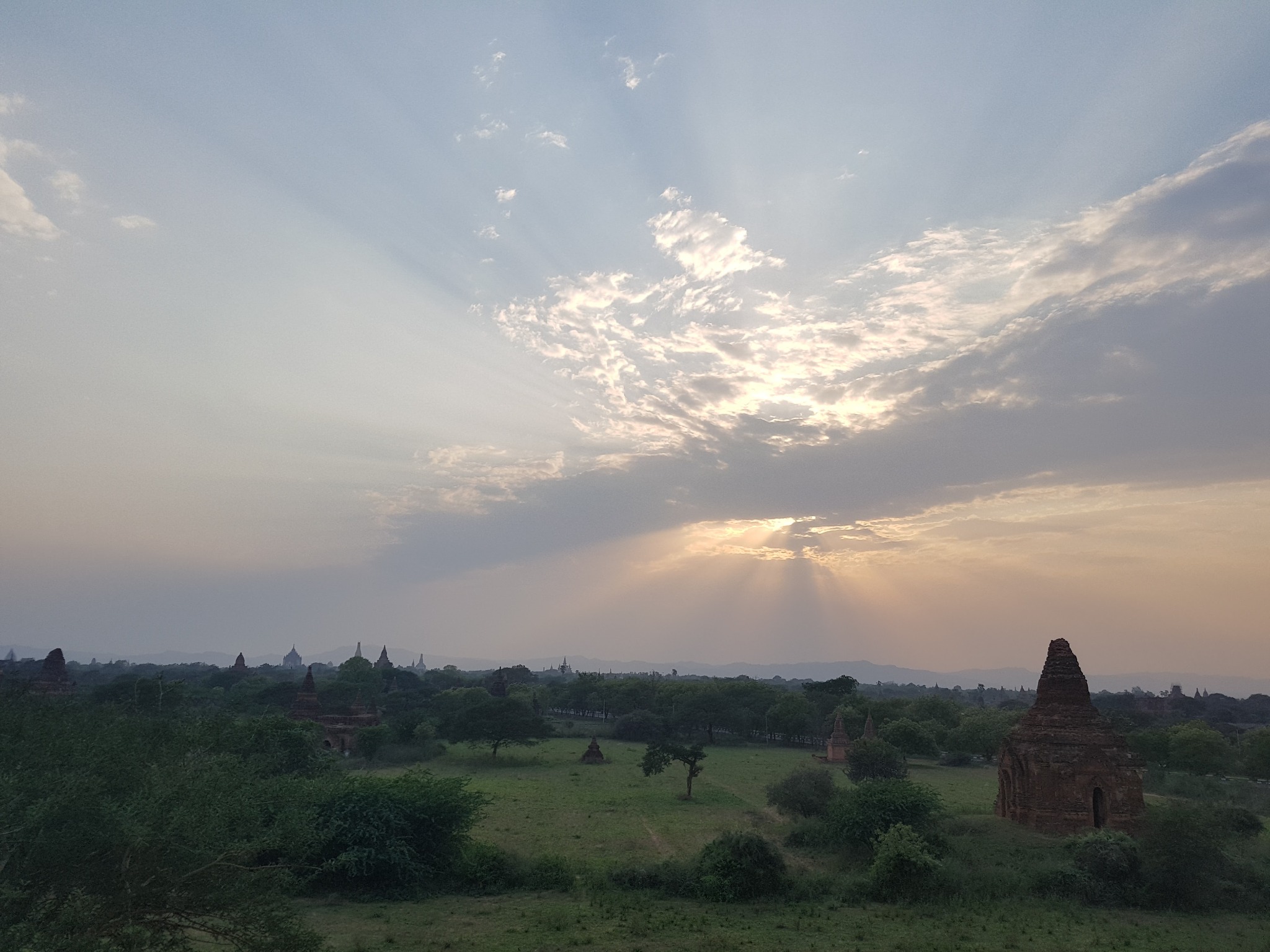 DAY 28: Bagan Sunset: Chasing Beauty at Bulethi Pagoda