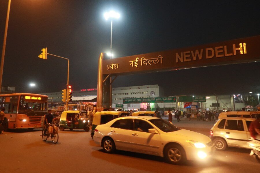 Day 39: Traveling from Agra to Delhi by AC Bus with a Baby